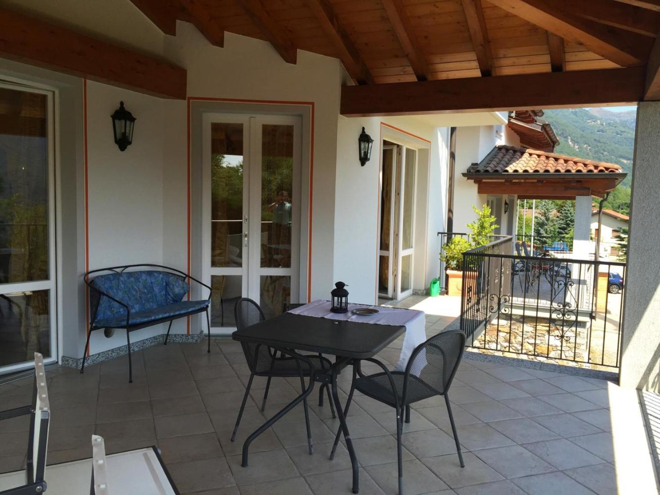 Casa Erica Lägenhet Cannobio Exteriör bild