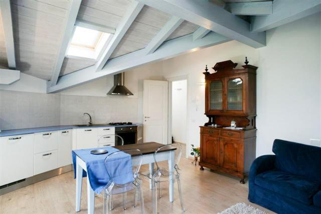 Casa Erica Lägenhet Cannobio Exteriör bild
