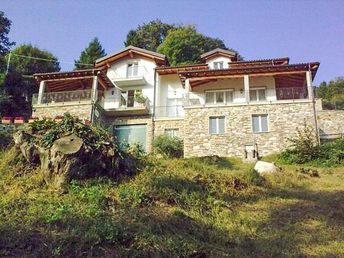Casa Erica Lägenhet Cannobio Exteriör bild