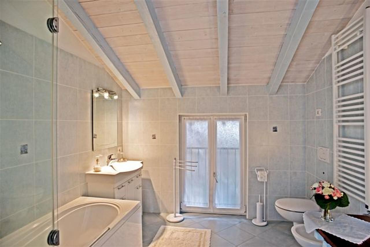 Casa Erica Lägenhet Cannobio Exteriör bild